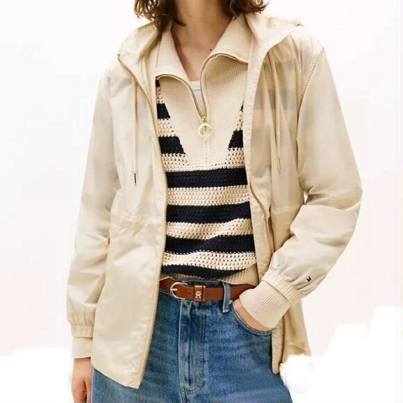 TOMMY HILFIGER Hooded Windbreaker (Size: M) NWT - Picture 1 of 12